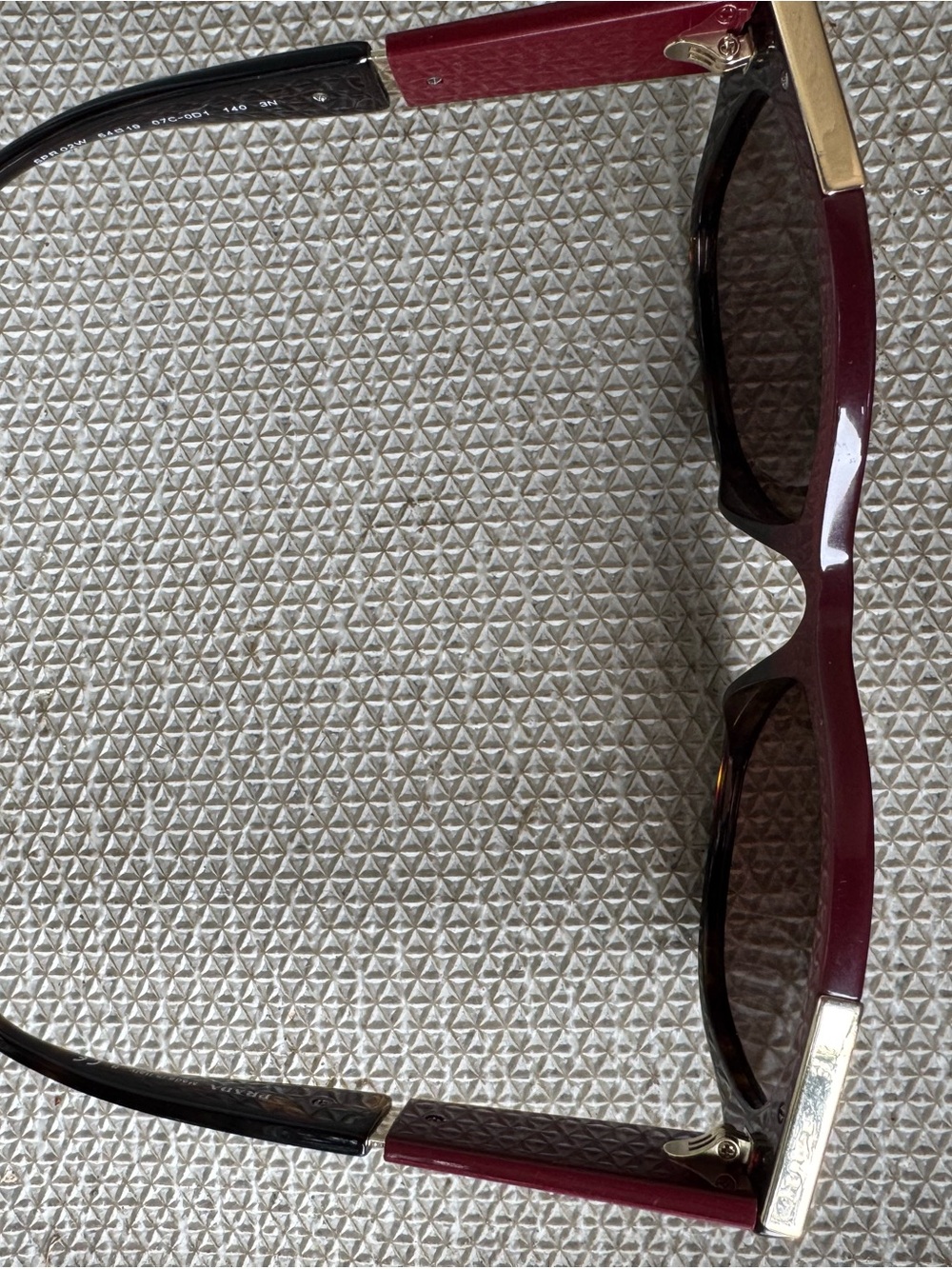 Prada PR 02W Cat-Eye Sunglasses in Cherry Dark Havana - 100% Authentic - Picture 2 of 12